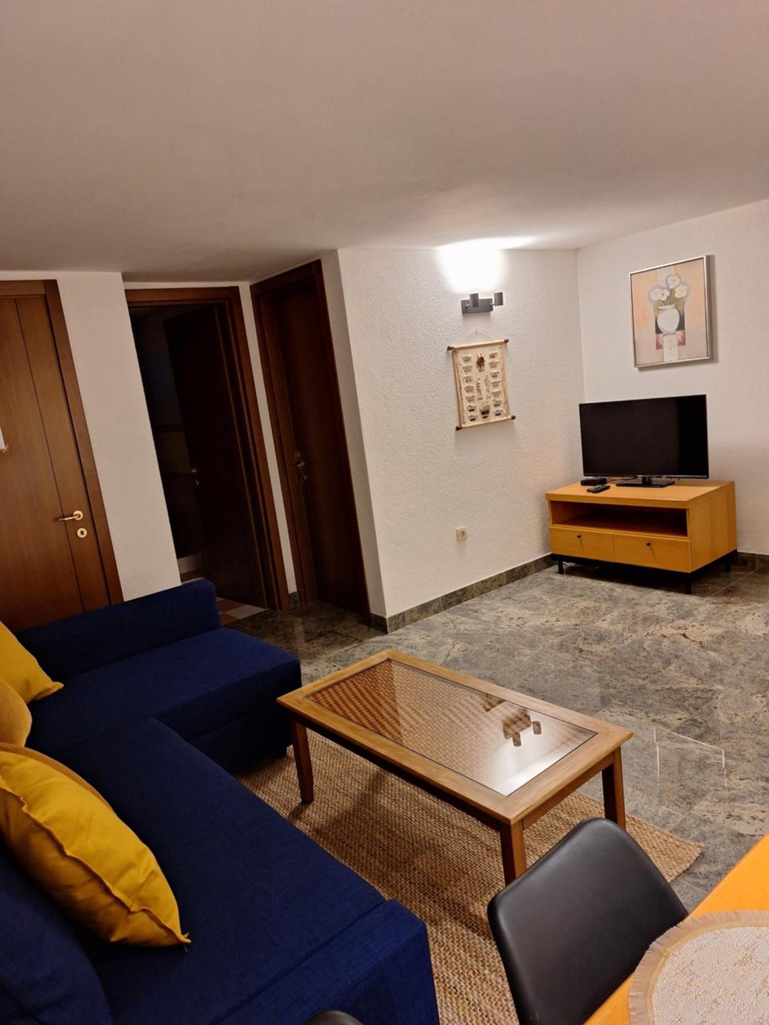 Apartments Romana Slatine Exterior photo