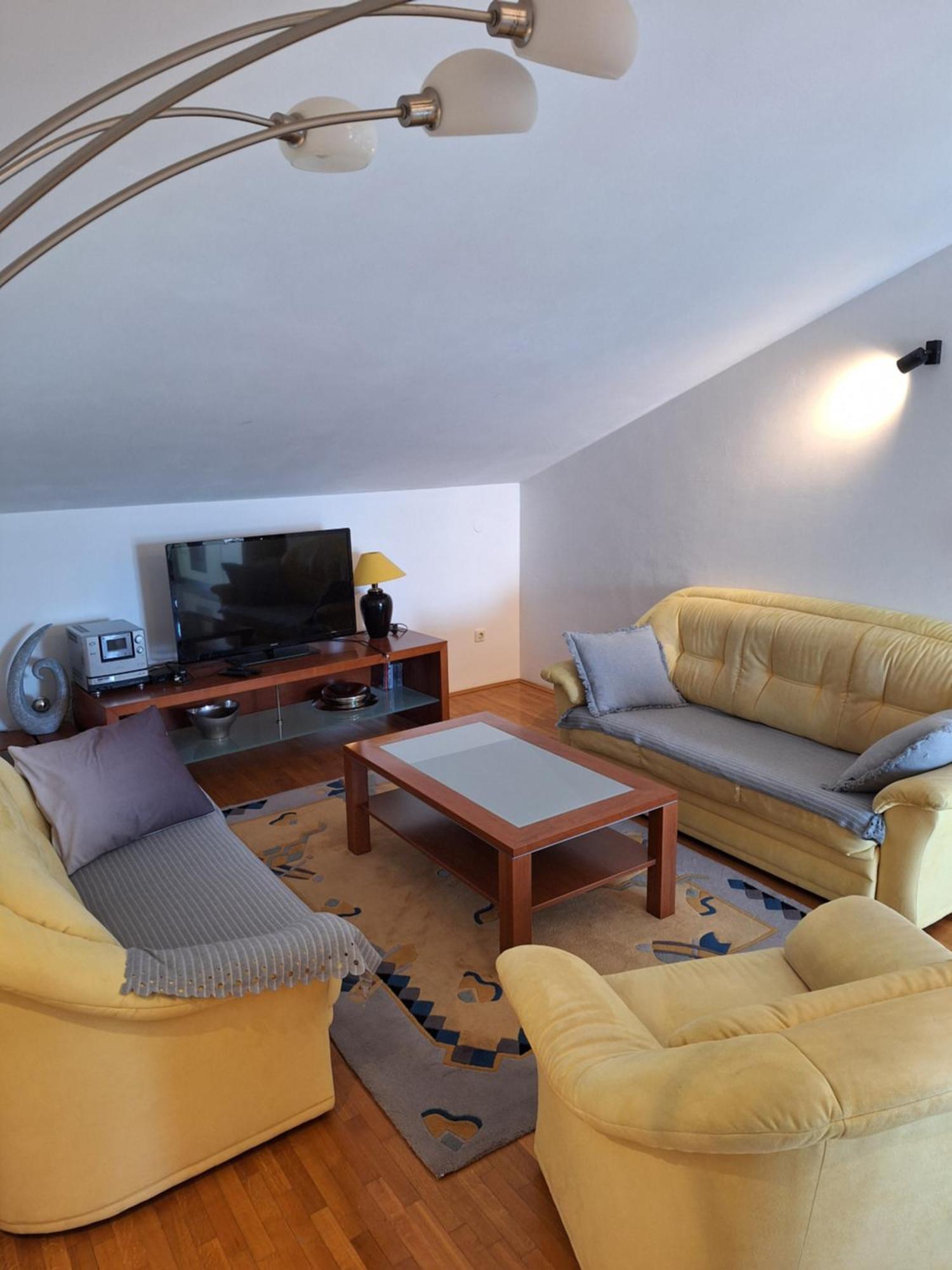 Apartments Romana Slatine Exterior photo